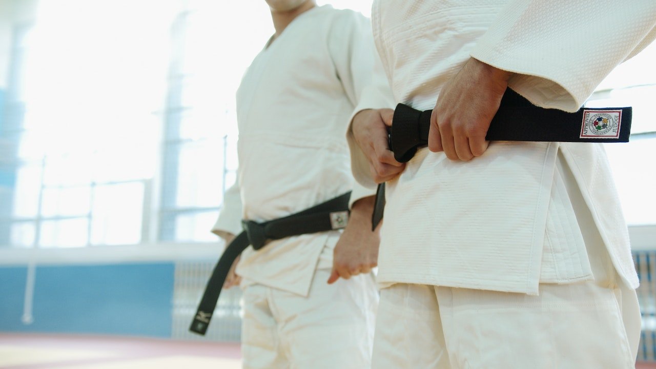 MISE à JOUR: Fin de la limite du nombre de participants pour les enfants et Suspension des cours de judo pour les plus de 16 ans.